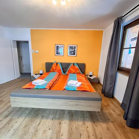 Haus Steinacher Apartman *